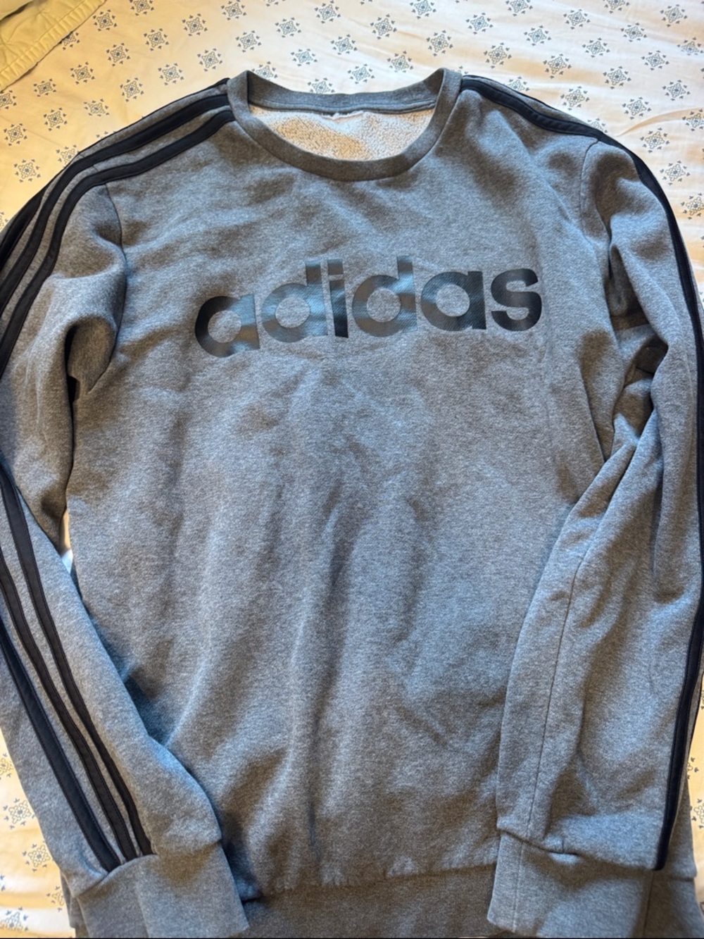 Adidas Men's Gray Logo Crewneck Sweatshirt Men Medium